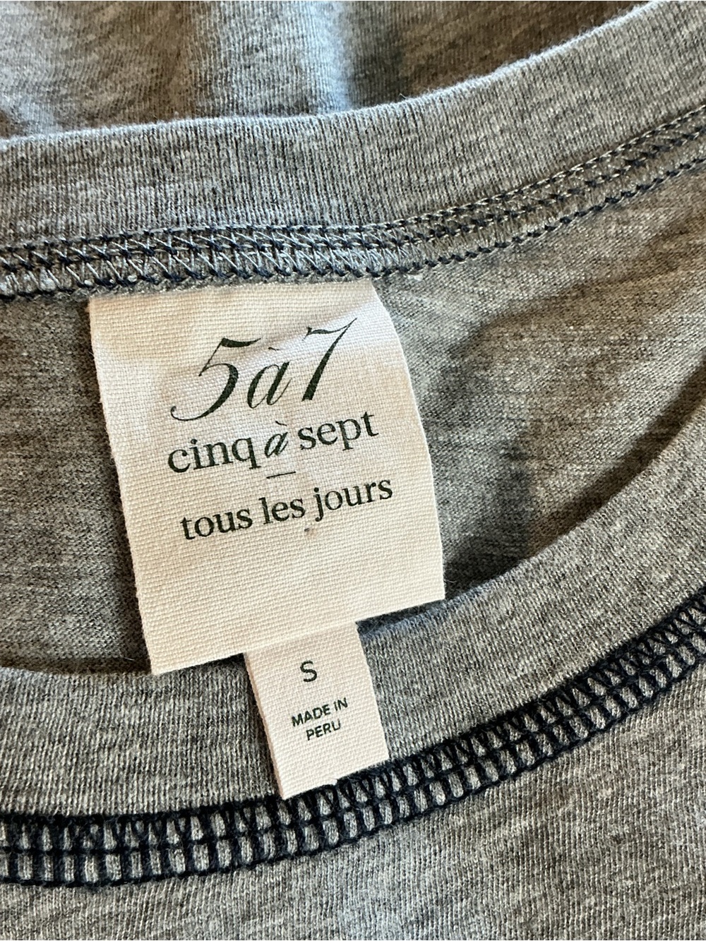Cinq à Sept Trapunto Denim Paris 57 Graphic Tee Heather Gray NWOT Small - Picture 4 of 8